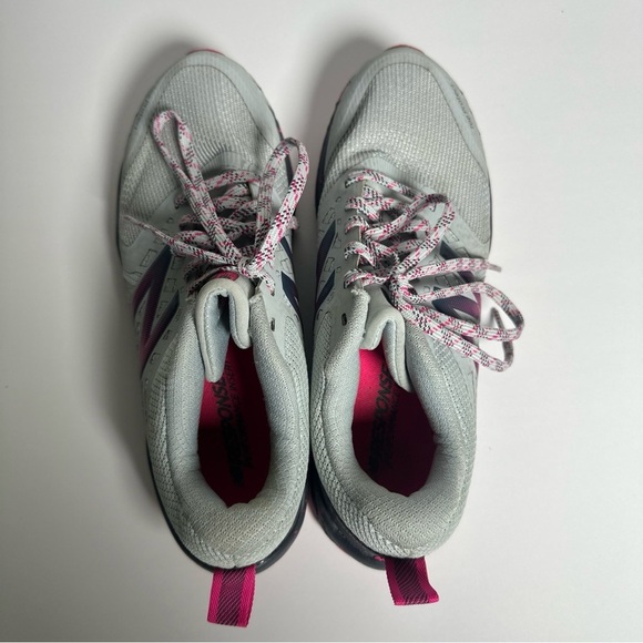 New Balance Women’s Size 6.5 Fuelcore Nitrel V1 WTNTRRL1 Gray Running Sneakers - Picture 8 of 16